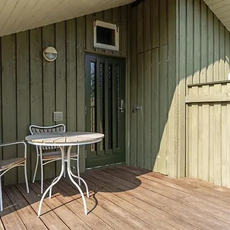 Winter - 500m From The Sea By Interhome Feriehus Hals