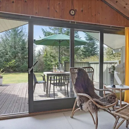 Winter - 500m From The Sea By Interhome Feriehus Hals